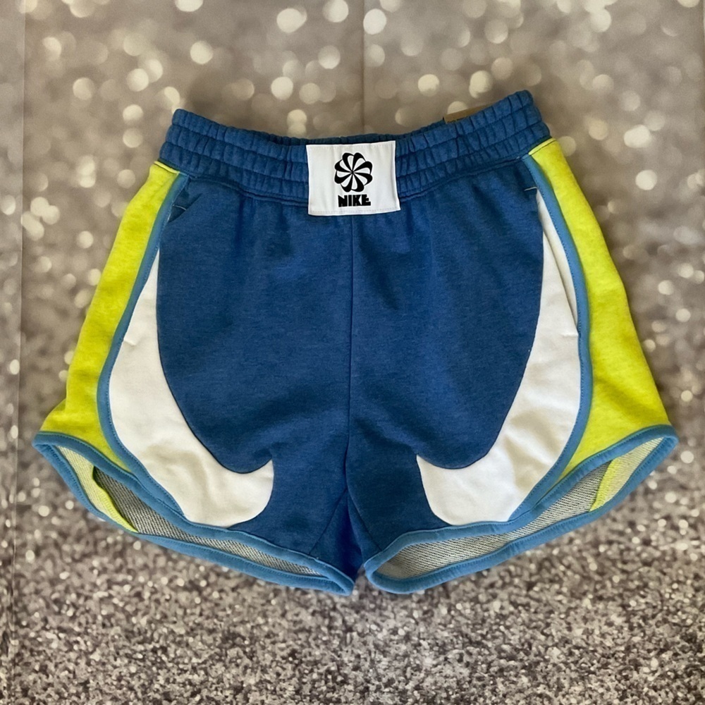 Nike Move To Zero High Rise Girl's Shorts